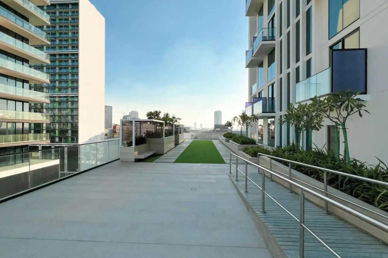 Large New Apartment Pool In Jvc Community Dubai United Arab Emirates